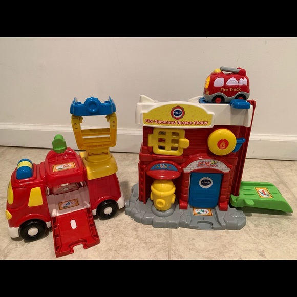 VTech Go! Go! Smart Wheels Fire Command Rescue - Picture 7 of 7